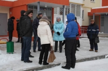 Жильцы дома 21/24 в 'Замелекесье' получают сегодня ключи от квартир